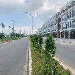 Bán nền trục chính kdc hồng loan ( đường d1) giá 3.8 tỷ