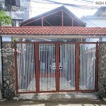 Nhà 130m2 có sân rộng gần hoàng thị loan