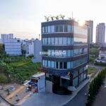 Cho thuê building 2 mặt tiền trung tâm quận 2 hầm 7 sàn 1100m²139