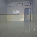 Bán gấp nhà đường quảng khánh cách chợ mỹ phú 300m