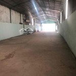 Kho chứa hàng 600m2,mặt tiềnql22, tx trảng bàng