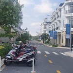 Chủ ngộp lãi ngân hàng cần bán gấp lô đất 60m2 (ngay hồ bơi)kdc thắng lợi centrall hill, giá bán 1tỷ3