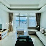 Cho thuê căn hộ azura 2 phòng ngủfull nội thất tầng cao view sông hàn, 0777444811