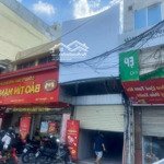 Cho thuê nhà mặt phố nguyễn trãi - thanh xuân diện tích 200m2 giá bán 30 triệu/tháng