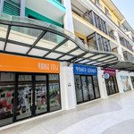 Bán gấp shop 6 tầng singapore shoptel dự án sonasea vân đồn giá siêu tốt