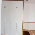 Bán căn hộ 102m2, lô b2 chung cư him lam chợ lớn