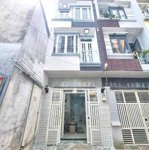 Nhà 2 lầu, sổ hồng - hem xe hơi