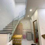 1 trệt 1 lầu 2 phòng ngủ 2 vệ sinh90m2 quận bình thạnh giá 2 tỉ 450 triệu shr