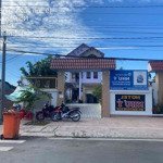 Cần bán gấp khách sạn danh thu mỗi tháng được 70 triệu