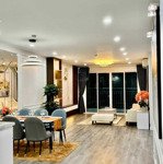 Chính chủ bán căn hộ 3 phòng ngủdiện tích105m2, chung cư five star kim giang, giá bán 4.2 tỷ liên hệ: 0921105666