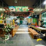 Cho thuê mbkd 360m2 9m mặt tiền cách mạng tháng 8 mở cafe nhà hàng