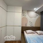 Chính chủ cần bán căn 2 phòng ngủ chung cư cư richmond,diện tích66m2, full nt, giá bán 3tỷ9 bao thuế phí