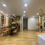 Cần Bán Gấp Căn Hộ Việt Đức Complex 3 Phòng Ngủ Giá Bán 4.2 Tỷ Tại Thanh Xuân 0985800205