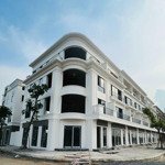 Bán cắt lỗ shophouse mặt đường 56m đẹp đường dẫn cầu cửa lục 3