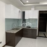 Bán gấp căn hộ chung cư resgreen q. tân phú, 66m2, giá bán 3.3 tỷ. liên hệ: 0901 006 556