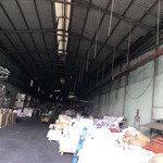 Kho xưởngmặt tiền(2400m²) đức hoà, long an