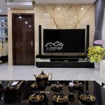 Cần bán căn hộ chung cư orchard park view 85m2 3 phòng ngủ 2 vệ sinhgiá: 5,5 tỷ, liên hệ: 0934 40 3335 khanh