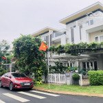 Biệt thự lucasta villa - biệt thự đơn lập - veiw sông sài gòn đậu du thuyền - giá chỉ 83 tỷ