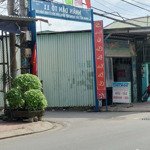 Nhà Vĩnh Lộc A