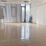 Cho thuê văn phòng phố hồng tiến 50m2-5 triệu có điều hoà, có hầm để xe