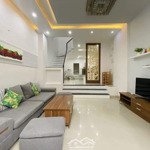 Nhà đẹp giá rẻ khu biễn 2pn 3wc khu hồ nghinh