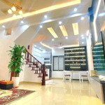 Mặt phố vũ hữu, thanh xuân, dt 50m2, 5 tầng, giá 12,5 tỷ, kinh doanh, gara ô tô, vỉa hè