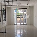 Cho thuê nhà 190m2 rộng 9 phòng kinh doanh