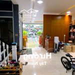 Shophouse mặt tiền nguyễn thị nhung,có thang máy,nhà hoàn thiện cơ bản