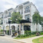 Cho thuê nhà full nội thất tạikhu đô thịlavilla green city nội thất mới làm