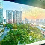 Chính chủ bán 3 pn 105m2 skyline 36 hoàng cầu, quận đống đa lô góc, view hồ 8,3 tỷ