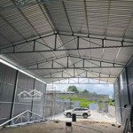 Cho thuê kho 200m2 sân 200m2 thôn 4 cư ebur