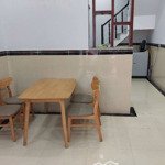 Nhà 70 m², 1 trệt, 1 lầu, 2 phòng, hẻm xe hơi, xã long hòa, bến lức