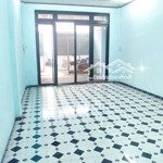 Nhà thuê lê cảnh tuân phường phú thọ hòa quận tân phú dtsd 96m2