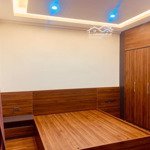 Bán gấp biệt thự 6 tầng khu 7,2ha vĩnh phúc dt: 110m2, mt 10m lô góc 2 mặt ngõ thang máy ô tô tránh