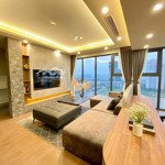 Chính chủ - cho thuê chung cư sky park - cầu giấy. 3 phòng ngủ- full đồ. 25 triệu, liên hệ: 0971,337.866