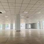 Cho thuê văn phòngdiện tích230m2 đường nguyễn văn trỗi, p14 quận phú nhuận giá bán 45 triệu/tháng chính chủ