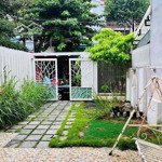Cho thuê nhà sân vườn nguyễn phong sắc - khuê trung - giá 10 triệu