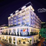 Cho thuê mặt bằng view hồ giảng võ, diện tích 165m2 thông sàn, mt 9m, giá 1xx. liên hệ 0937349988