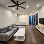 Cho thuê căn hộ chung cư vinhomes westpoint 143m2, 04 phòng ngủ, full nội thất