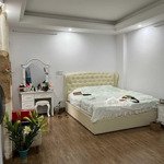 Cho thuê chung cư mini gần đầm sen hồ tây 50m2, 2 ngủ, full đồ, giá bán 6 triệu/tháng