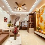 Hiếm bán nhà xã đàn - đống đa 38m 5 tầng chỉ hơn 4 tỷ