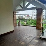 Biệt thự nhà vườn - - vỉa hè - kinh doanh - ô tô tránh - view cực thoáng. 120m2