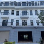 Suất nội bộ căn nhà phố eco city premia bmt. kế căn góc, giá shock chiết khấu khủng
