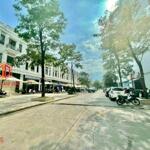 Shophouse trung tâm thương mại vincom 1 trệt 2 lầu sổ hồng riêng 236m2 ngang 8.6m giá 23 tỷ