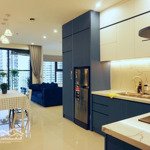 Cho thuê chung cư sky central 176 định công 2 phòng ngủ 2 vệ sinhfull nội thất giá 11 triệu/ liên hệ: 0918264386