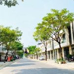 Cho thuê nhà nguyên căn 2 tầng trục chính shophouse fpt, giá 10 tr/tháng