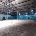 Cho thuê kho 550m2 mt nguyễn lương bằng, 20tr