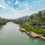 Biệt thự casamia view sông bến du thuyền tại nhà 250m giá rẻ chỉ 10,5 tỷ liên hệ: 0936325884