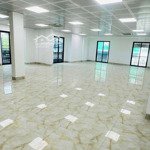 Văn phòng cho thuê phố huế 160m2