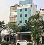 Cho thuê tòa nhà mặt phố láng hạ: 220m2, 1 hầm, 7 tầng